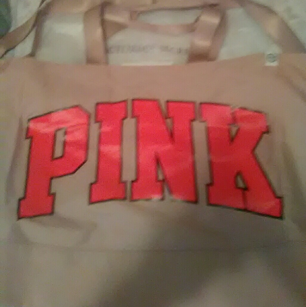 Pink vs tote