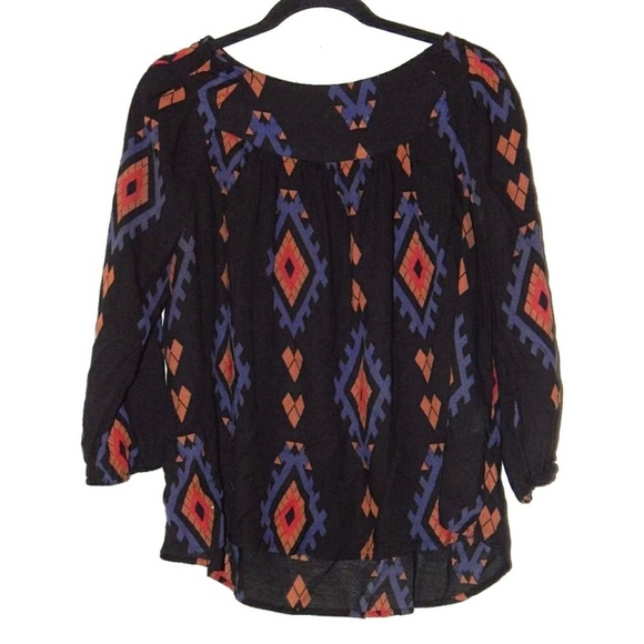 Lucky Brand Tops - Lucky Brand Sz L Black Geometric Southwestern Top