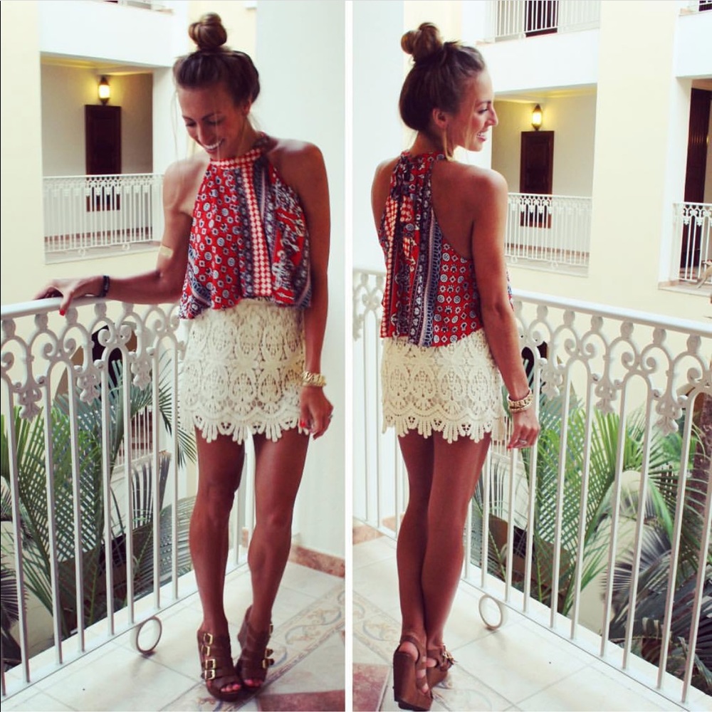 Crochet mini skirt