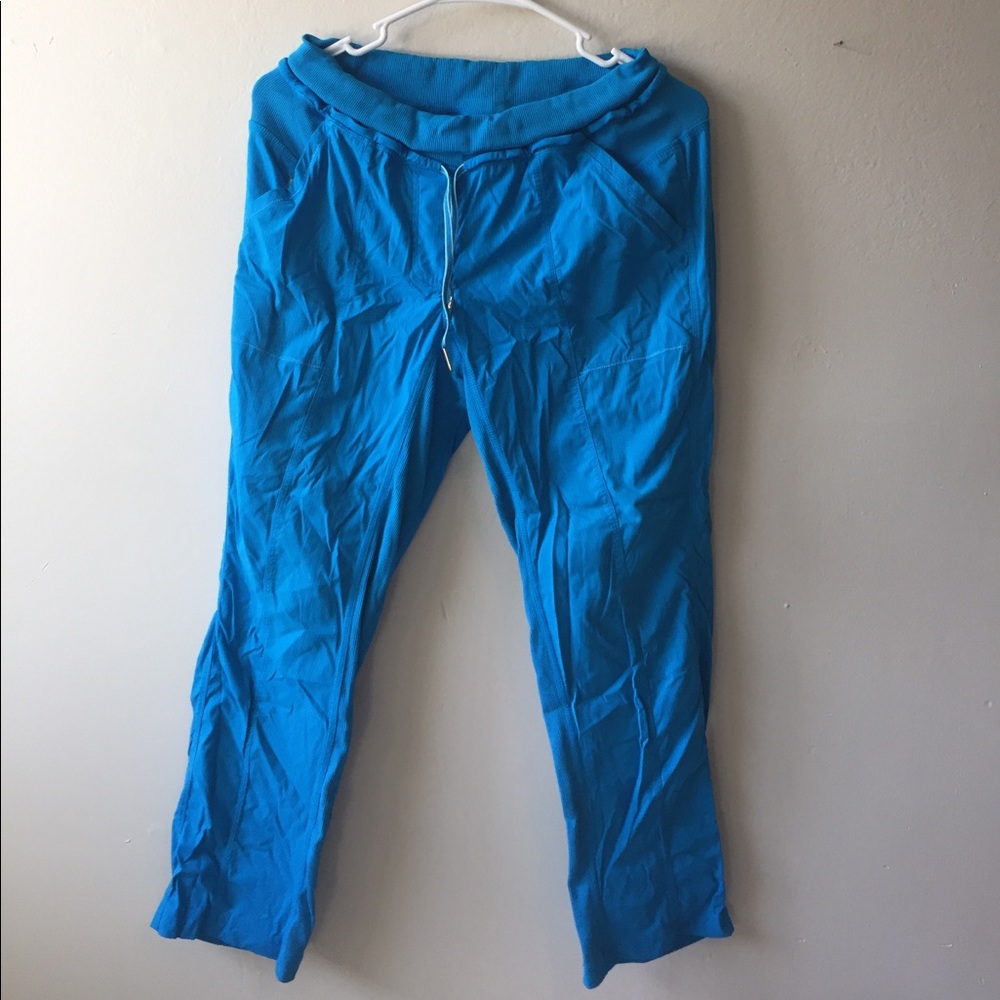Lululemon pants