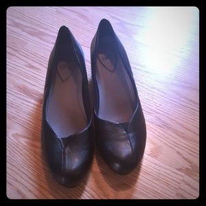 Women dress shoes