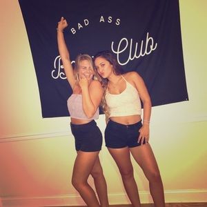 Meet your Posher, Kayla