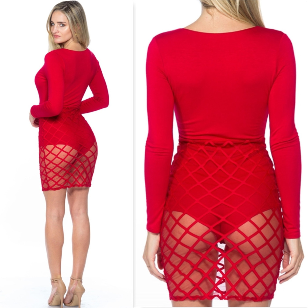 VALENTINE "SASSY & SEXY RED DRESS - Picture 3 of 4