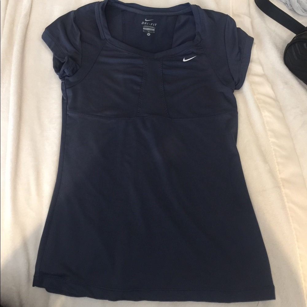 Nike dri fit shirt, size Medium