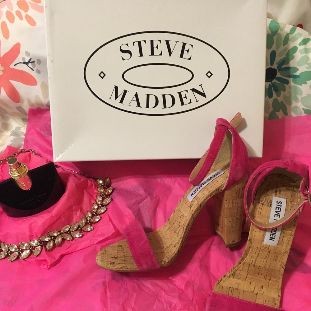 Steve Madden Magenta Fuschia Cork Heel