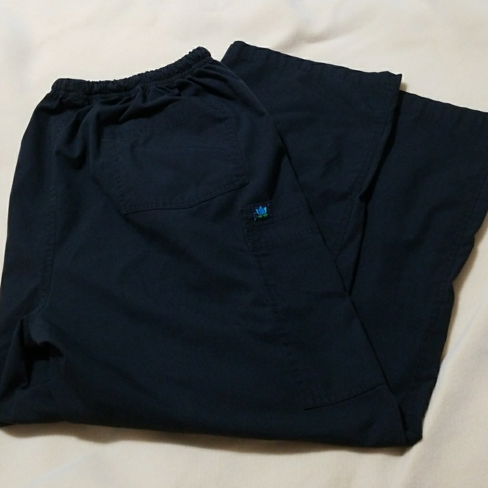 Sold. Excellent condition  Black scrub pants XLP