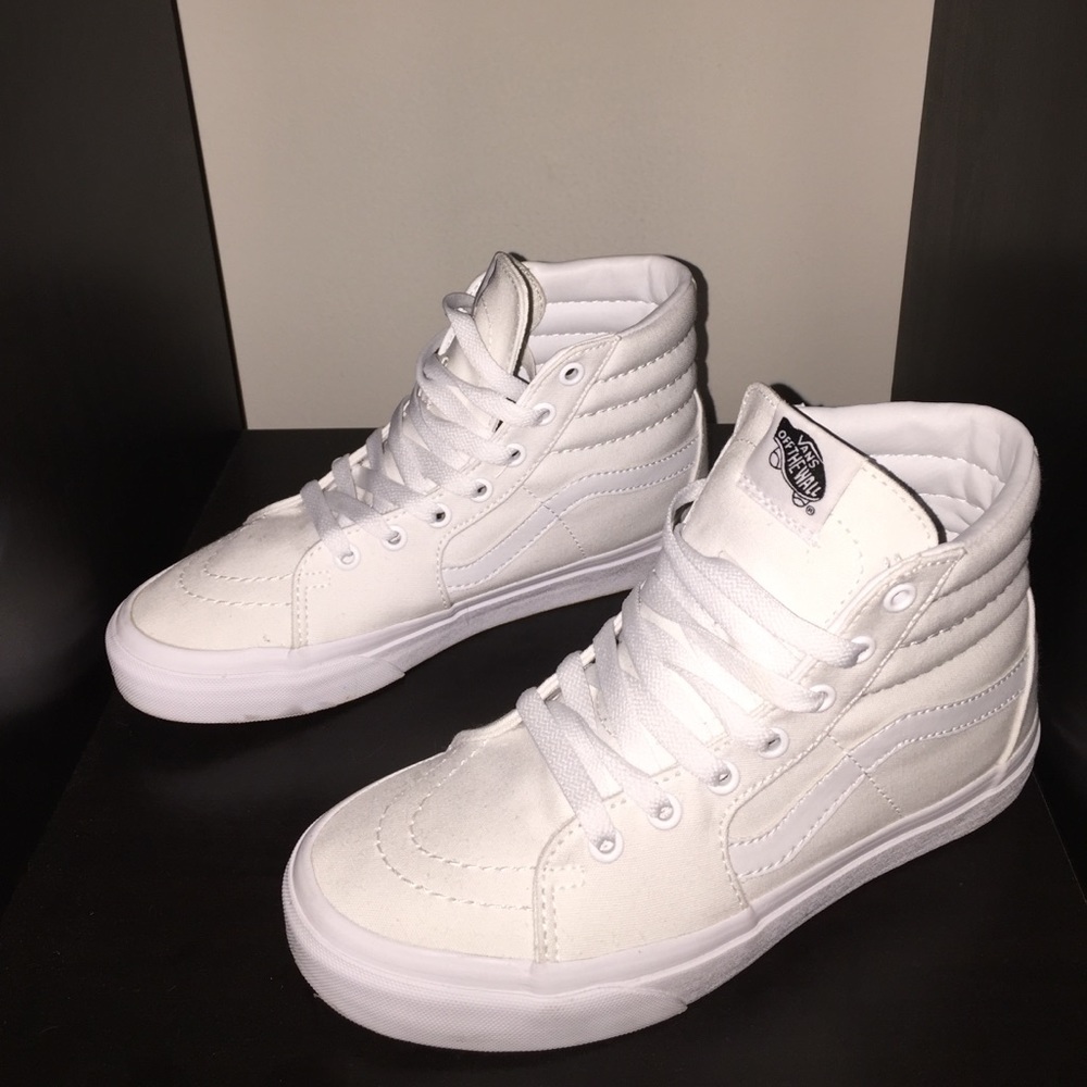 Vans - Picture 2 of 3