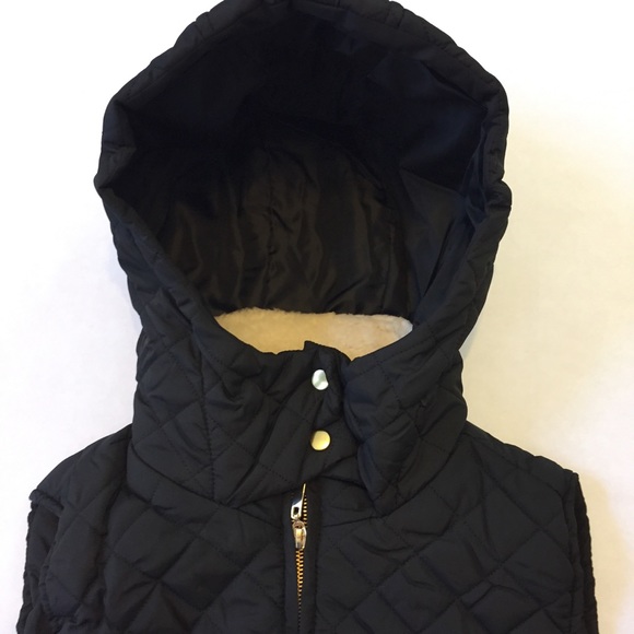 NWT Large Quilted Vest Faux Shearling Lined Black - Picture 5 of 8