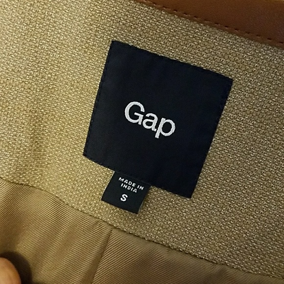 Blazer - Picture 4 of 6