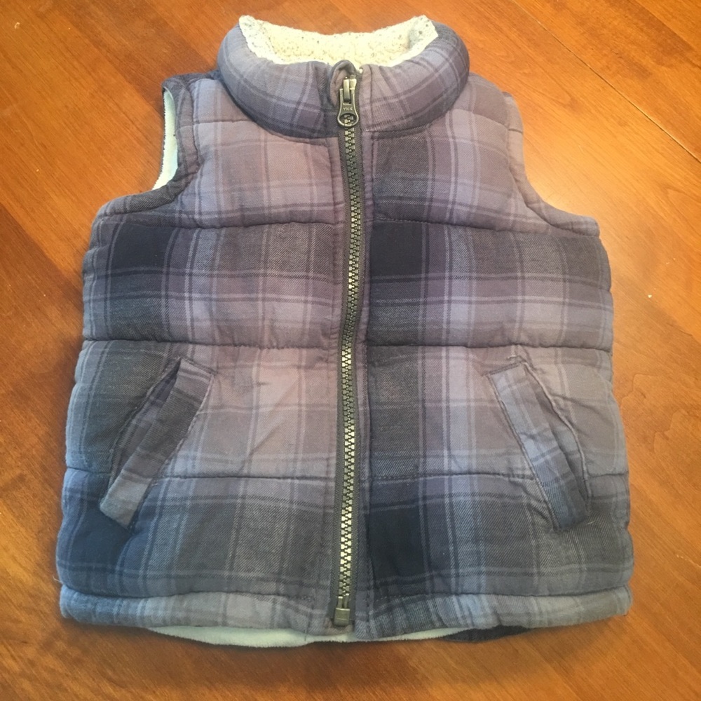 Old Navy toddler boy vest 18-24mo