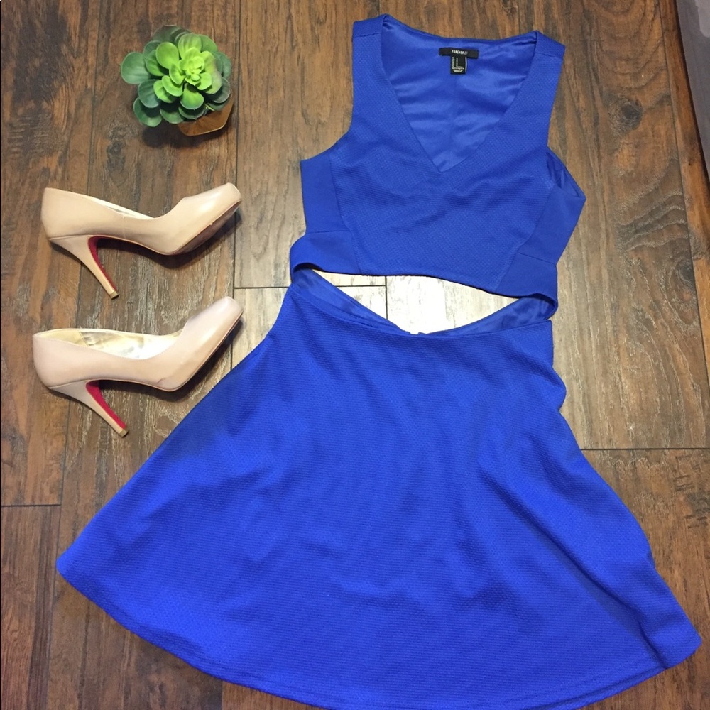 >>5 for $25>> Blue Forever 21 Cut Out Dress - #026