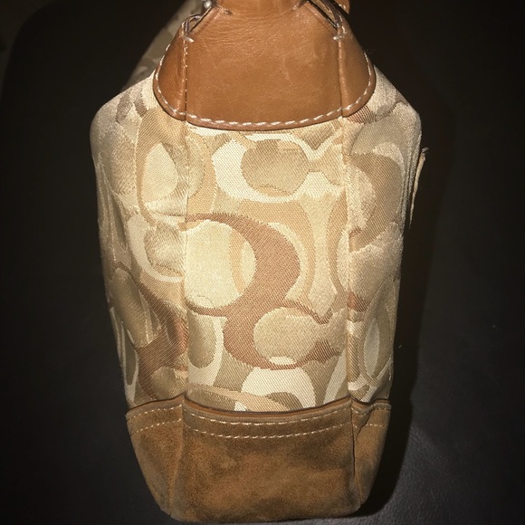 Tan and cream baguette coach handbag - Picture 4 of 8