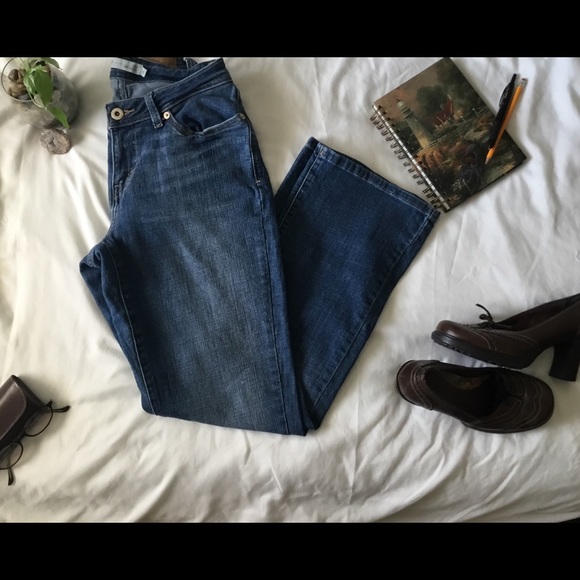 Levi's Denim - 👖Boot Cut Jeans👖❤️