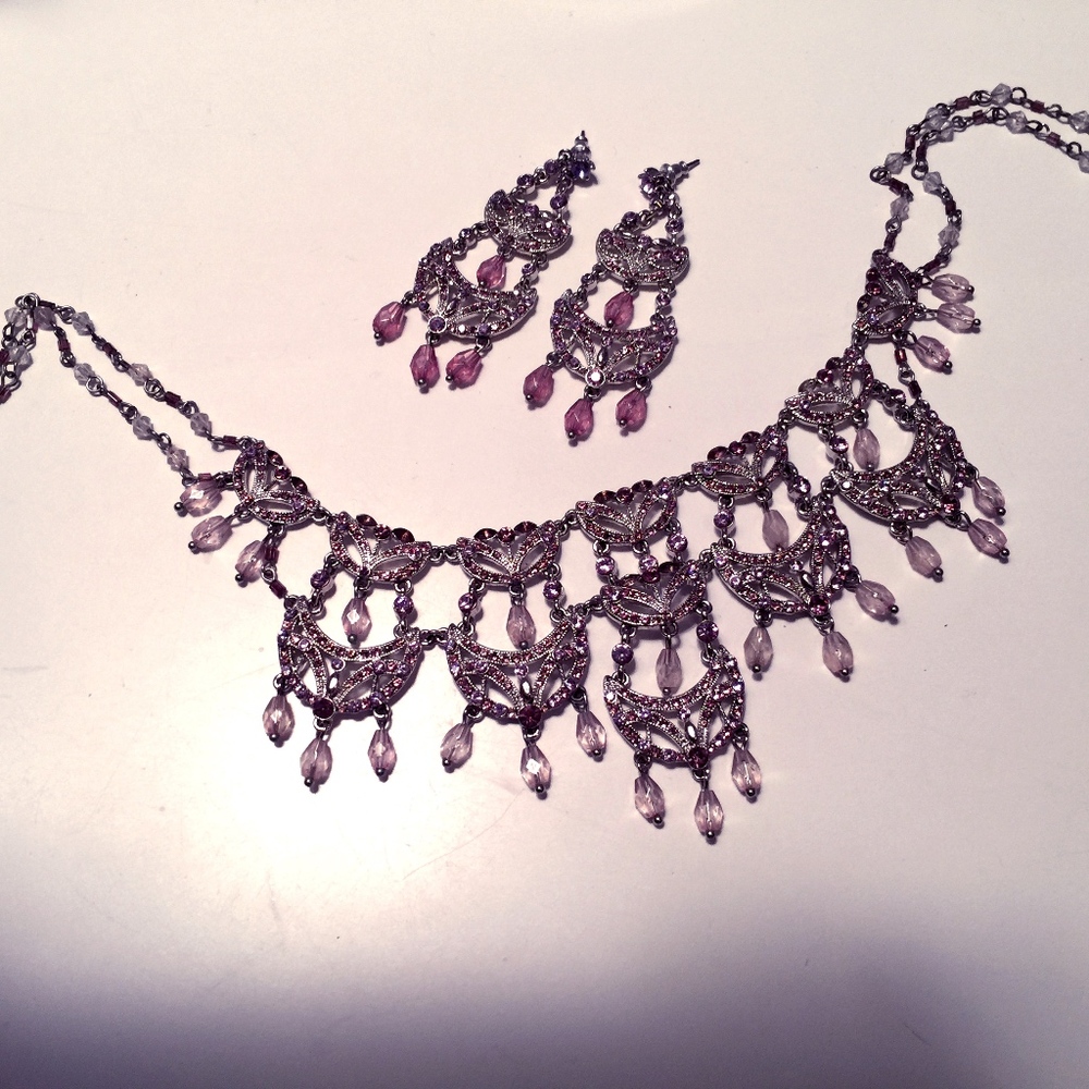 Vintage necklace and post earrings