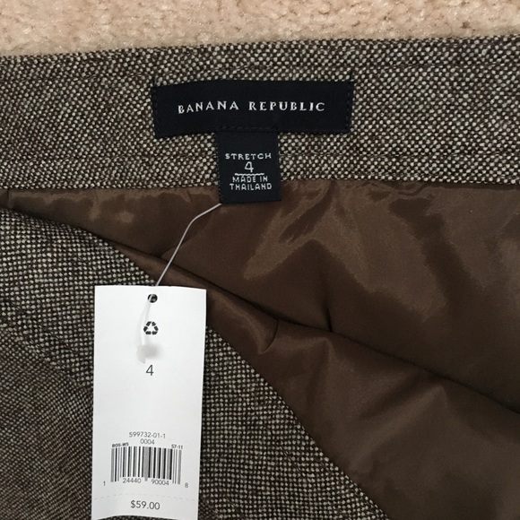 NWT* Banana Republic Wool Skirt - Picture 3 of 5