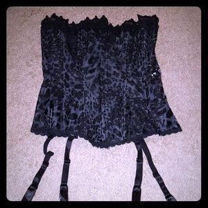 Fredericks of Hollywood gray leopard corset