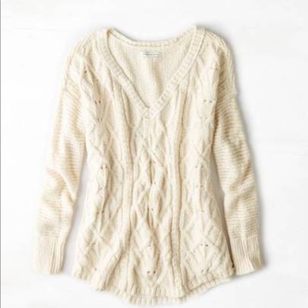 American Eagle cream knit sweater
