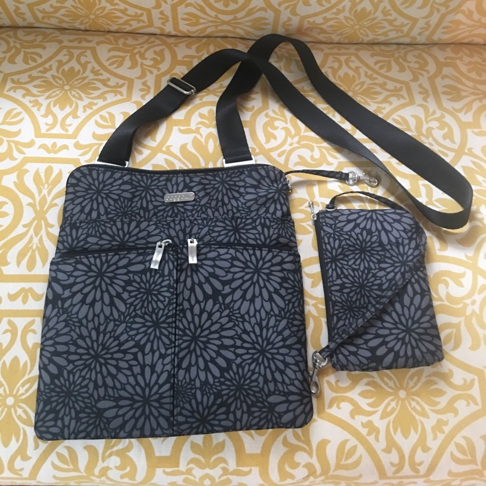 Baggalini Horizon Crossbody Bag