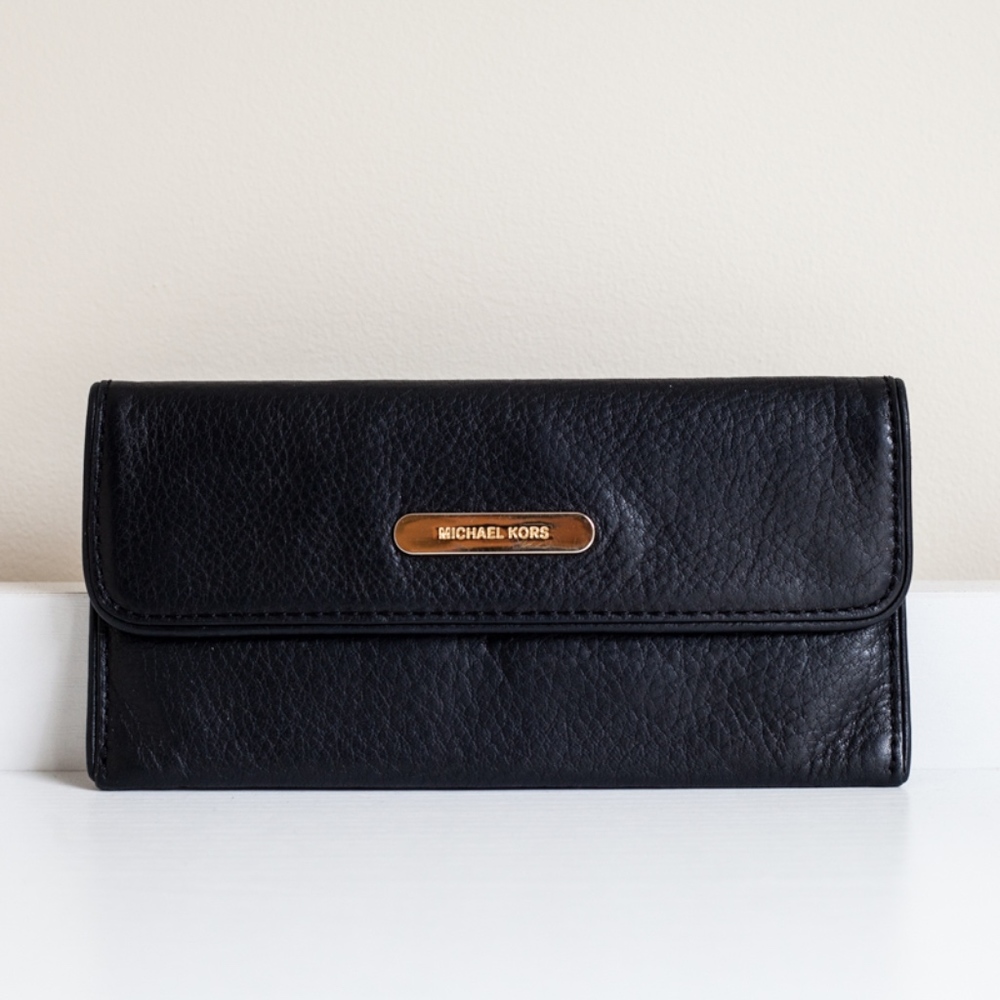 MICHAEL KORS Leather Wallet