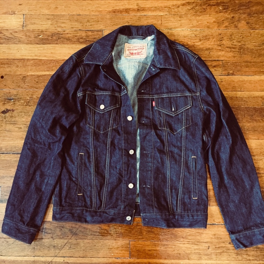 Levi’s Dark Denim Jacket Large