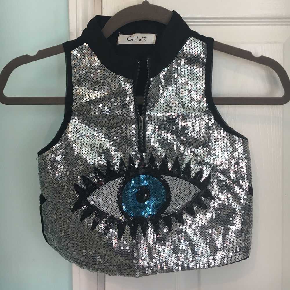 ⭐️Sequin Eye Crop Top⭐️