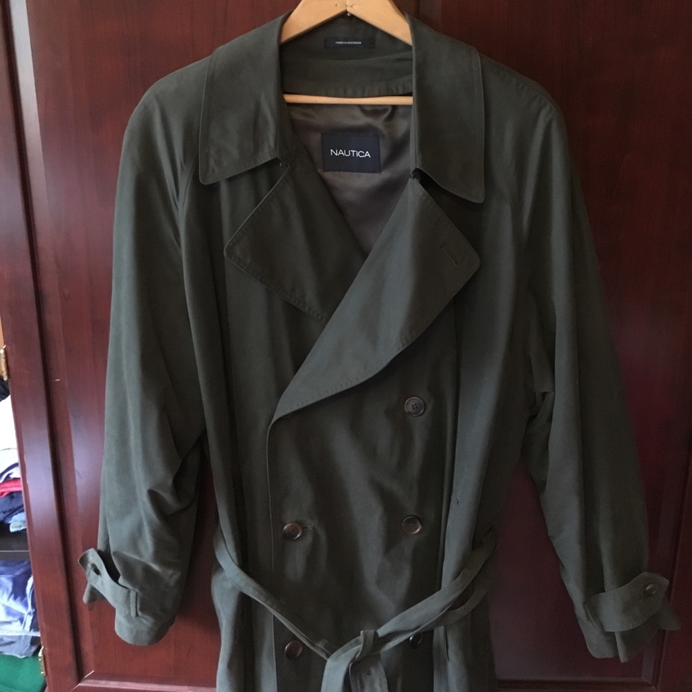 Nautica Trench Coat w/ removable liner 44R