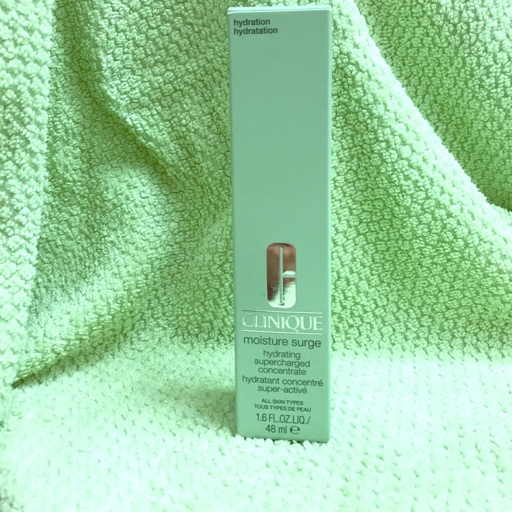 Moisture surge Supercharge Concentrate