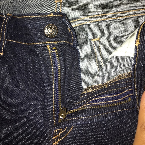 Old Navy Denim Jeans - Picture 2 of 5