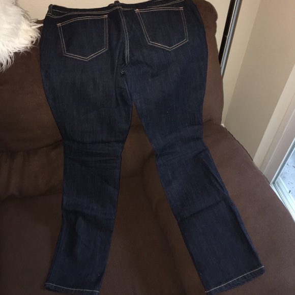 Old Navy Denim Jeans - Picture 5 of 5