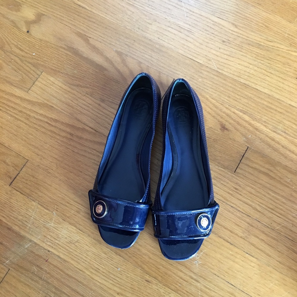 Tory Burch Open toe flats