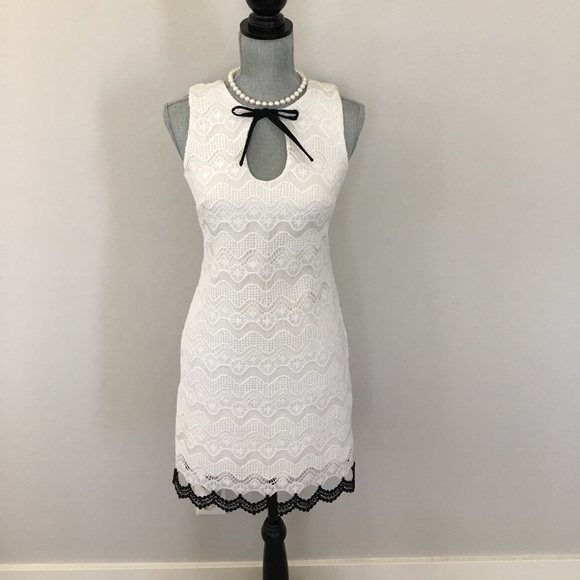 ✨SOLD✨Dress The Population White Lace Sheath Dress - Picture 2 of 4