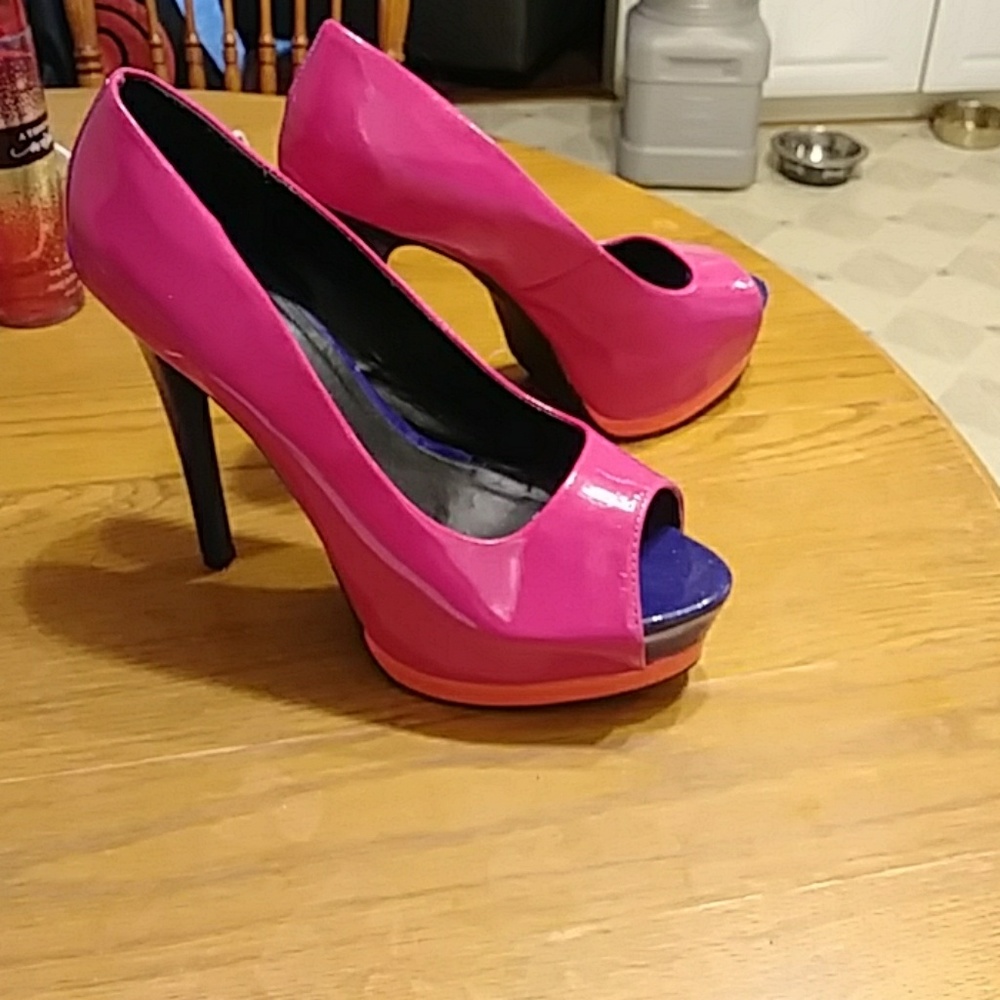 Charolotte Russe pink pumps