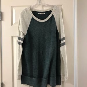 Maurice’s size 0X light sweatshirt