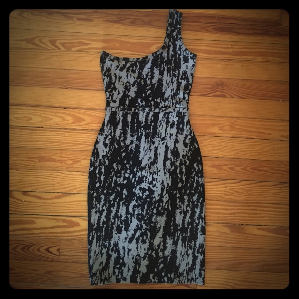 BCBG MAX AZRIA XS black and grey bodycon dress