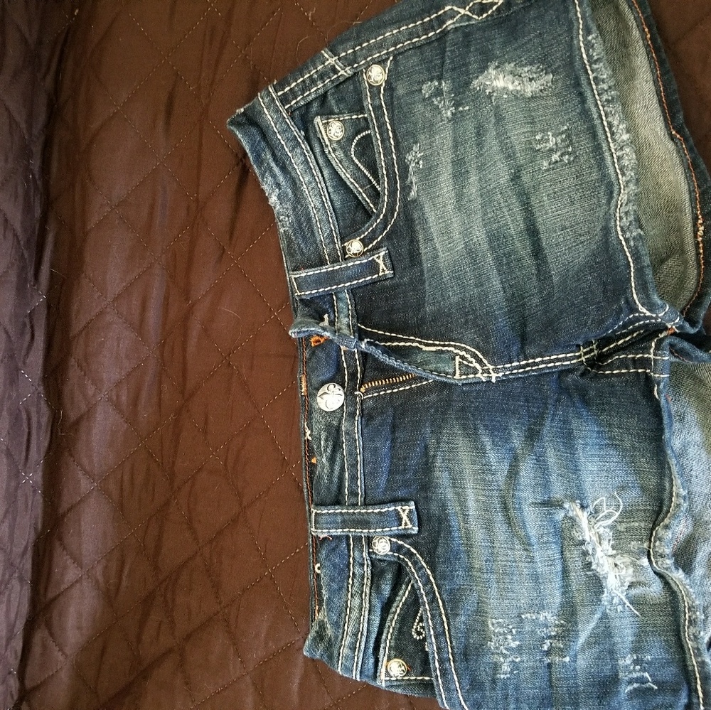 Rock revival jean shorts