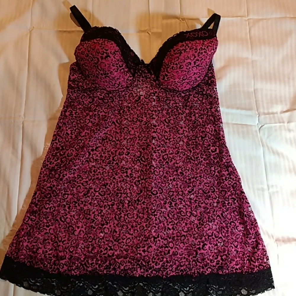 XOXO Stretch Lace XXL Bra Gown/Slip NWOT
