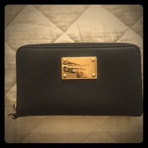MK black zipper wallet