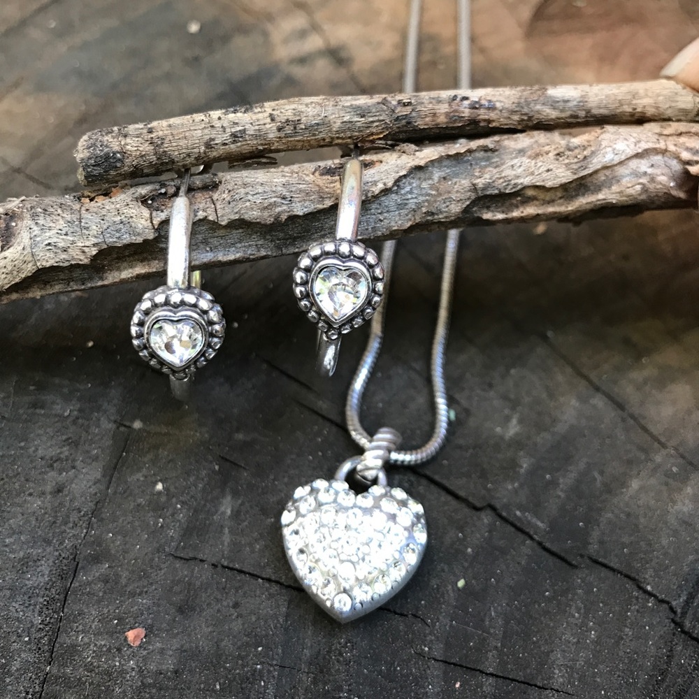 🍁Brighton necklace and earrings