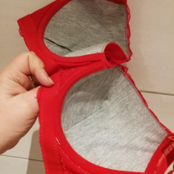 36B & 36C❣️Sexy Red Bra - Picture 5 of 7