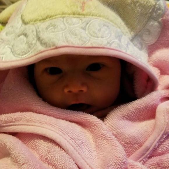 Meet your Posher, Isabel - Picture 1 of 1