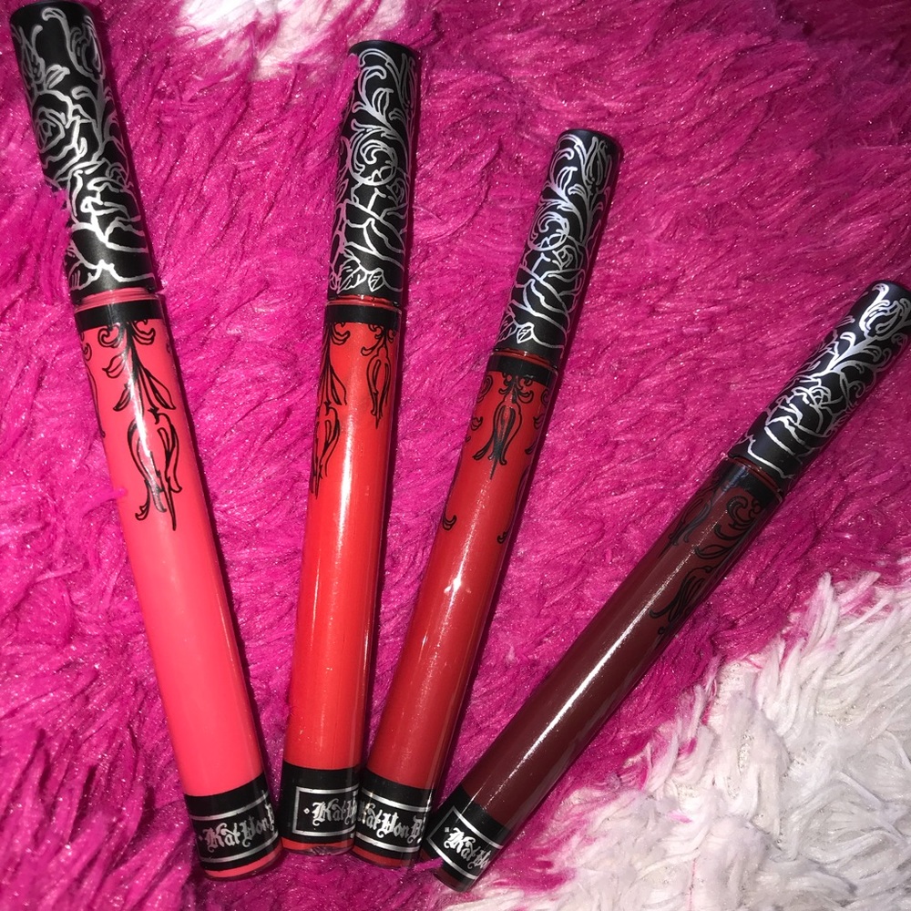 BRAND NEW KAT VON D RED BUNDLE❤️‼️💢🔥