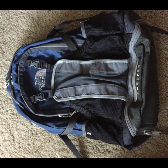 North Face Backpack - Picture 3 of 4