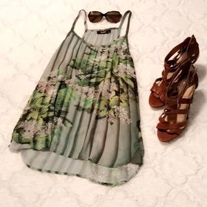 Floral Pleated Tank Top