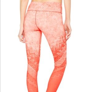 ALO yoga airbrush leggings poppy casbah