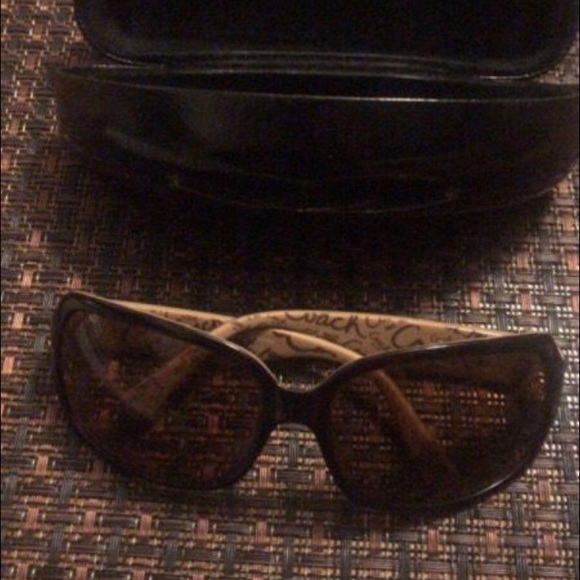 Coach Sunglasses - Picture 1 of 2