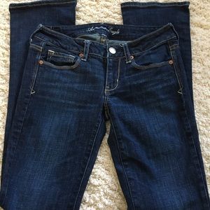 American Eagle Dark Wash "skinny Kicks" jeans