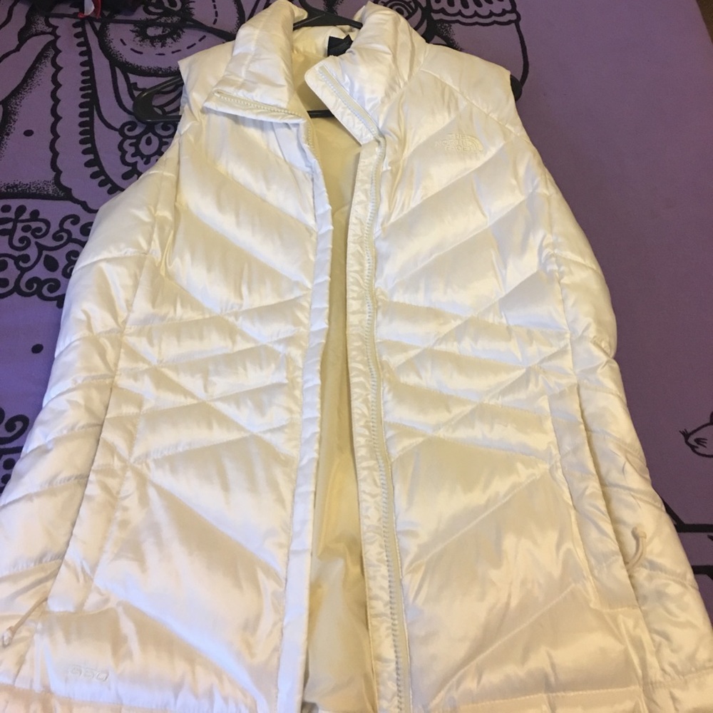 North face pearly white vest