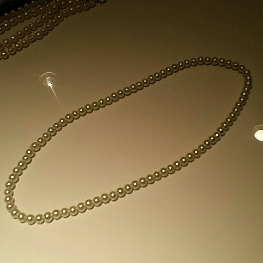 Pearl necklace