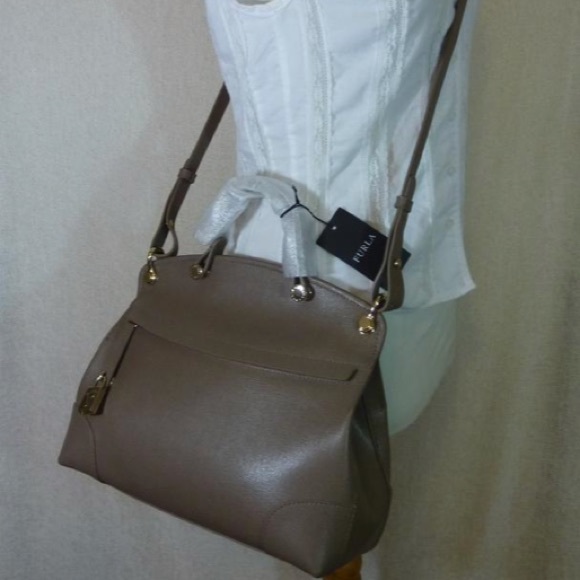 Furla Piper Satchel - Picture 5 of 8