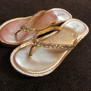 Wedged sandals